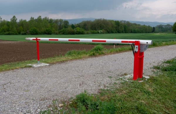 Užkardas daugiabučio kieme – misija (ne)įmanoma? Ar Rimkų gyventojai ryšis prisiimti atsakomybę?