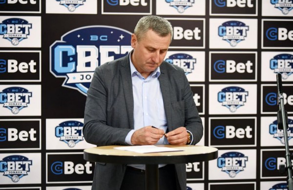 Mero ultimatumas: ar keisis Jonavos krepšinio klubo vadovybė?