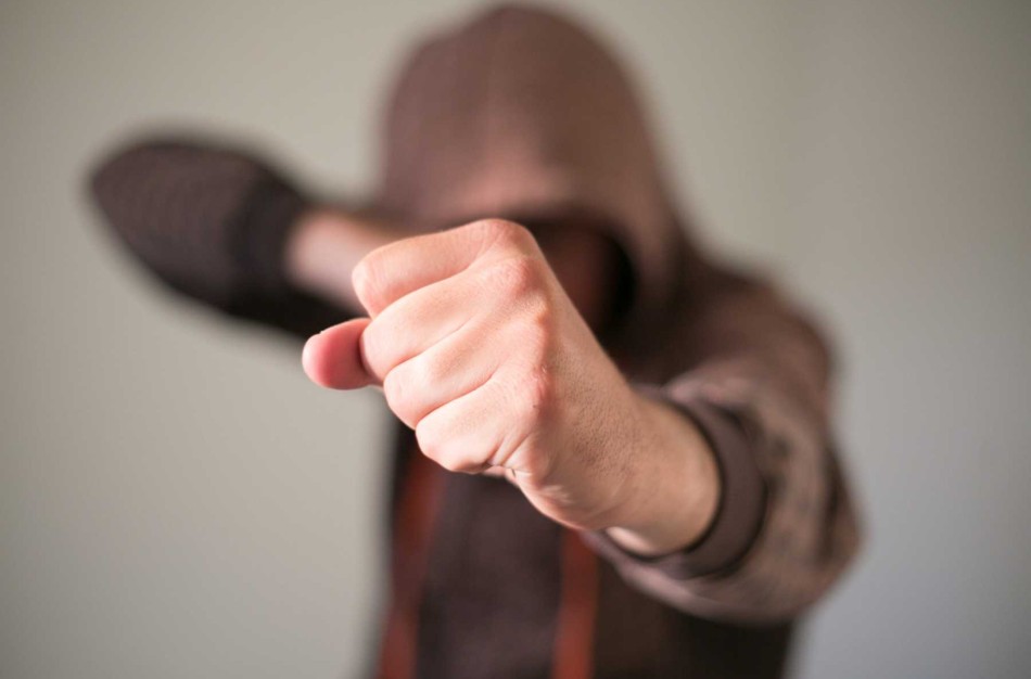 Žodinis konfliktas Jonavoje baigėsi smurtu