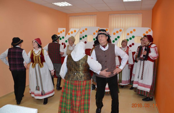 Mokyklose ir seniūnijose paminėta Kovo 11-oji