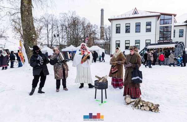 Triukšmingai ir linksmai Jonavoje nuaidėjo Užgavėnių šurmulynės