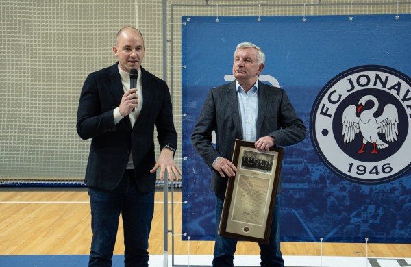 Jonavos rajono mero taurės turnyras subūrė mažuosius futbolininkus iš visos Lietuvos 