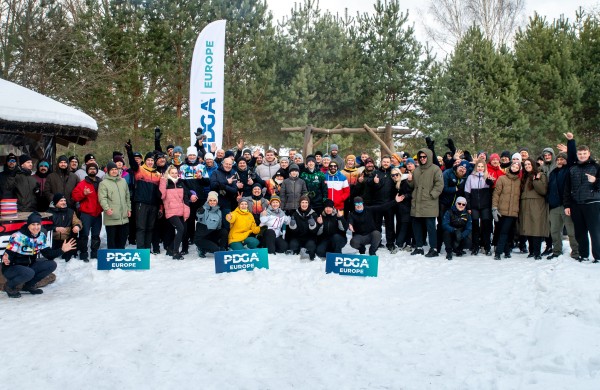 Dvyliktajame Lietuvos diskgolfo žiemos čempionate – sniego nepabūgę čempionai 