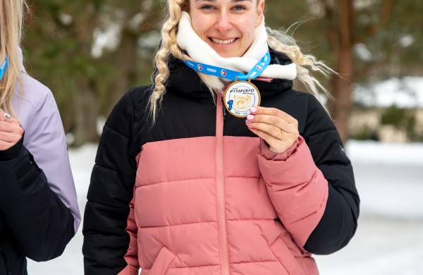 Dvyliktajame Lietuvos diskgolfo žiemos čempionate – sniego nepabūgę čempionai 