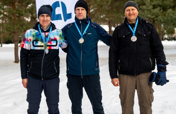 Dvyliktajame Lietuvos diskgolfo žiemos čempionate – sniego nepabūgę čempionai 