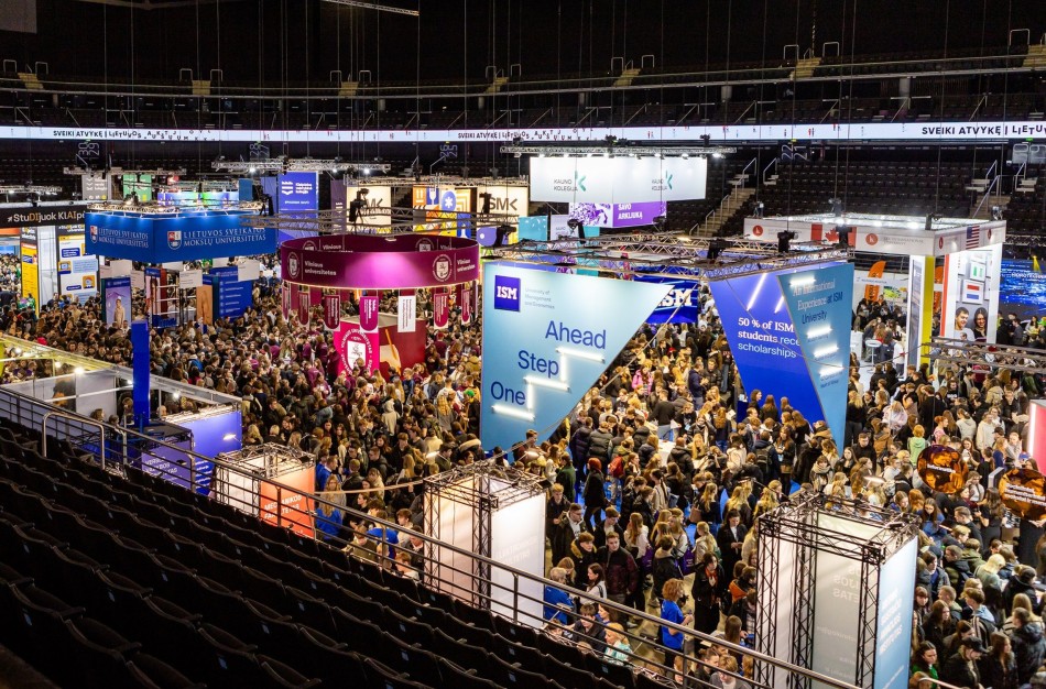 Vasario 24 d. „Lietuvos aukštųjų mokyklų mugėje 2026“ – viskas, ką reikia žinoti apie egzaminus ir studijas