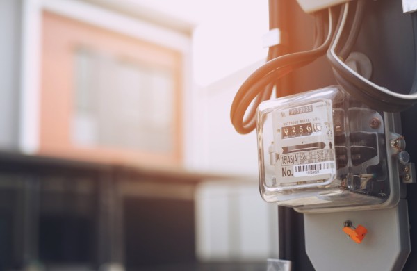 VERT: artimiausiu metu pasikeis elektros skaitiklių rodmenų nurašymo paslaugos įkainis vartotojams