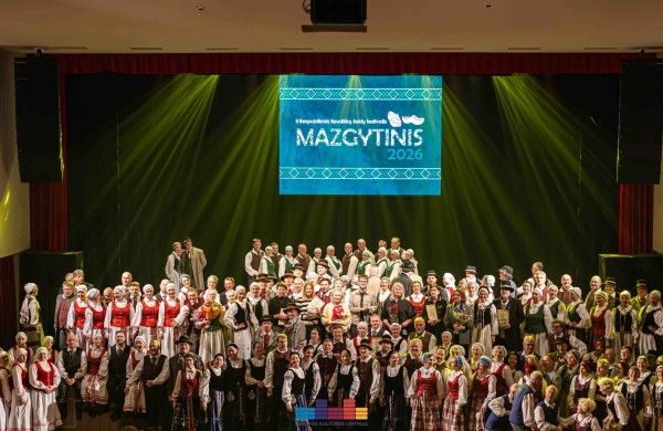 Pavasarį Jonava pasitiko su trenksmu – nuskambėjo II respublikinis šokių festivalis „Mazgytinis"