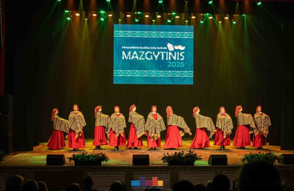 Pavasarį Jonava pasitiko su trenksmu – nuskambėjo II respublikinis šokių festivalis „Mazgytinis"