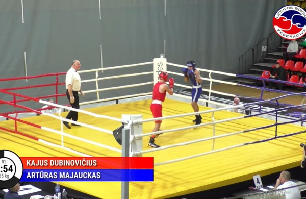 Jonavietis Artūras Majauckas pelnė Lietuvos jaunimo bokso čempiono titulą  