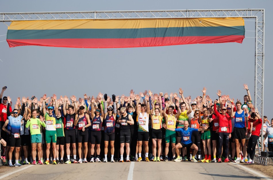 Kviečiame kartu švęsti Kovo 11-ąją