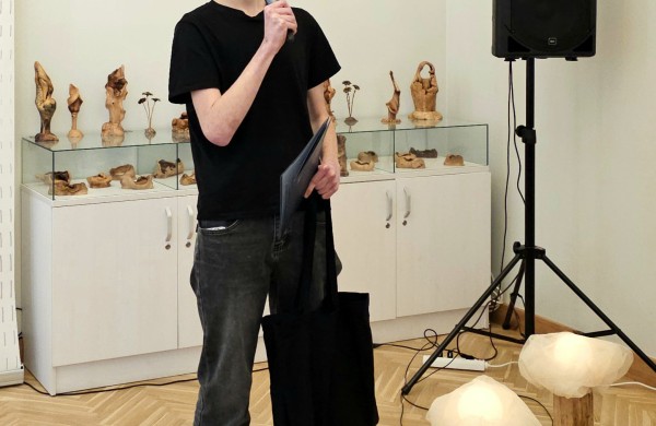 Apdovanotas Kūrybinio rašymo konkurso „KEĨSTI arba gyvenimas po mūsų“ laureatas 