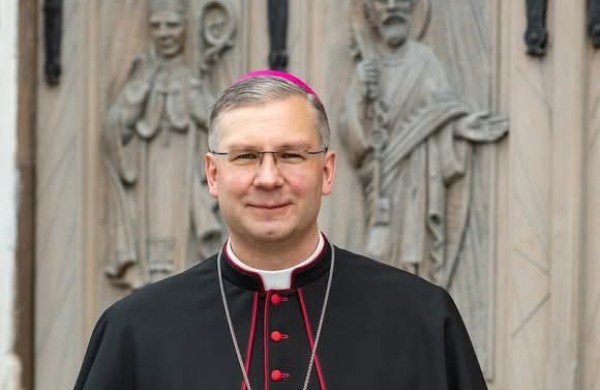 Kauno arkivyskupas metropolitas Kęstutis Kėvalas: „Kovo 11-oji – Dievo gailestingumo ir tautos valios triumfas“