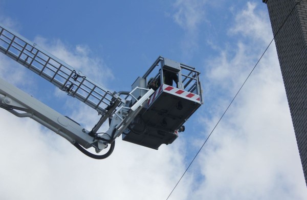 Ugniagesiai Jonavoje ir rajone skubėjo į pagalbą