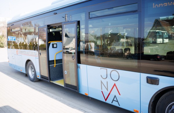 Iš Jonavos į Kauną – elektriniu autobusu 