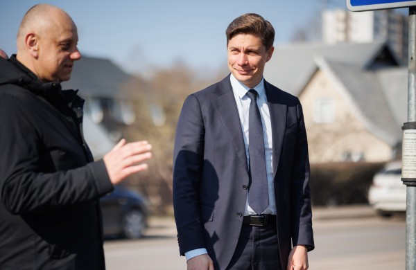 Iš Jonavos į Kauną – elektriniu autobusu 