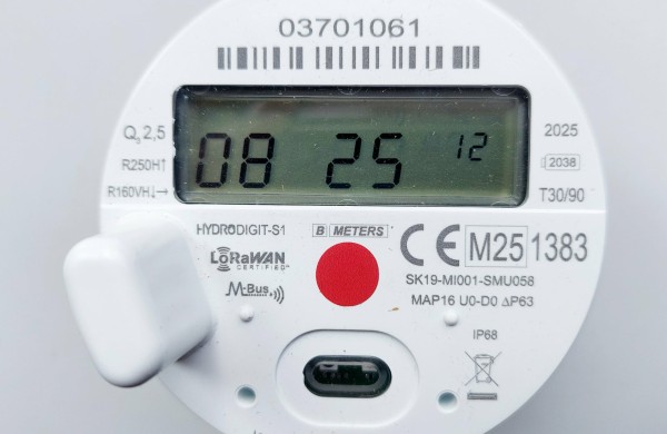 Jonavoje pradedamas išmaniųjų vandens skaitiklių diegimas – investicija į skaidrumą ir patogumą gyventojams 