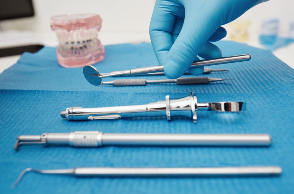 Grąžinta šypsena: ką reikia žinoti apie dantų protezavimo kompensavimą