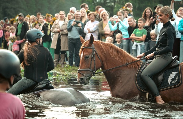 Naujos vertybės gyvojo paveldo sąvade: nuo šimtametės muzikos iki archajiškos žvejybos paslapčių