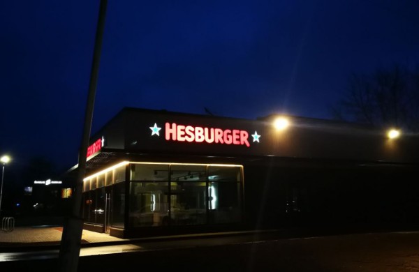 Ugniagesiai Jonavoje reagavo į pranešimus dėl galimų pavojų aplinkoje