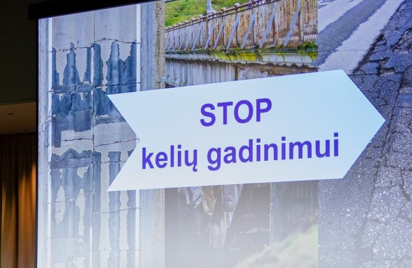 „STOP kelių gadinimui“: institucijos, savivalda ir verslas vienijasi prieš perkrautą transportą