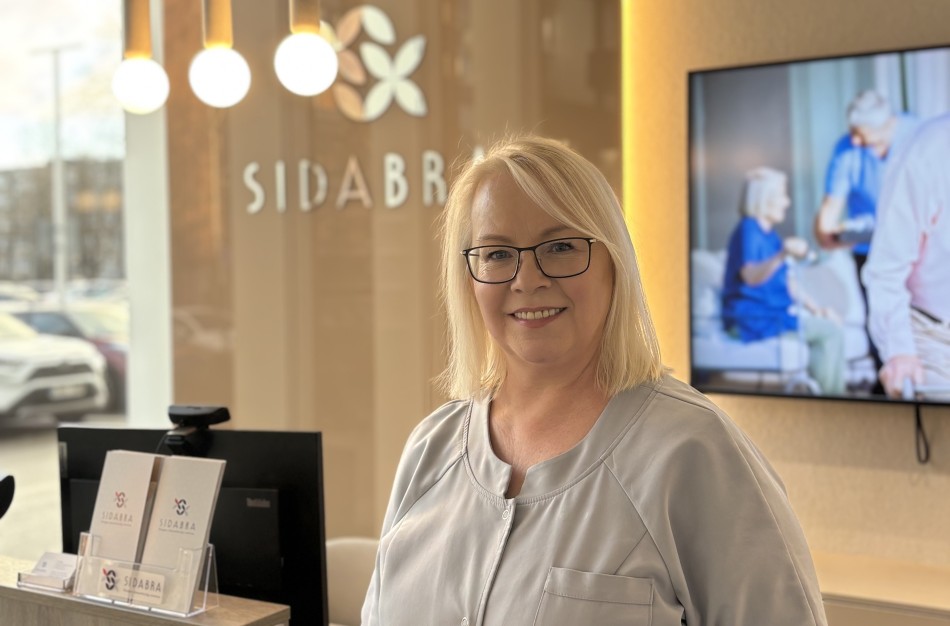 Kai rūpestis reiškia pagarbą: kaip parinkti sauskelnes-kelnaites žmonėms, sergantiems demencija