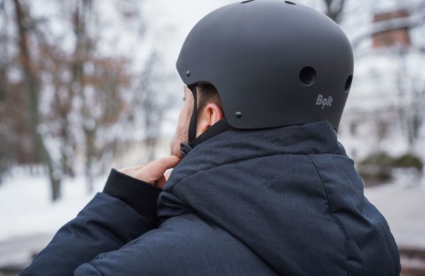 ,,Bolt" pateikusi pareiškimų policijai dėl dingusių šalmų