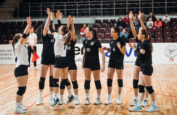 „Teida“ Lietuvos moterų tinklinio čempionato kovoje dėl bronzos – auksinis setas 