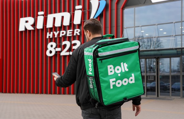 Iš „Rimi“ per programėlę „Bolt Food“ prekes galima užsisakyti ir Jonavoje