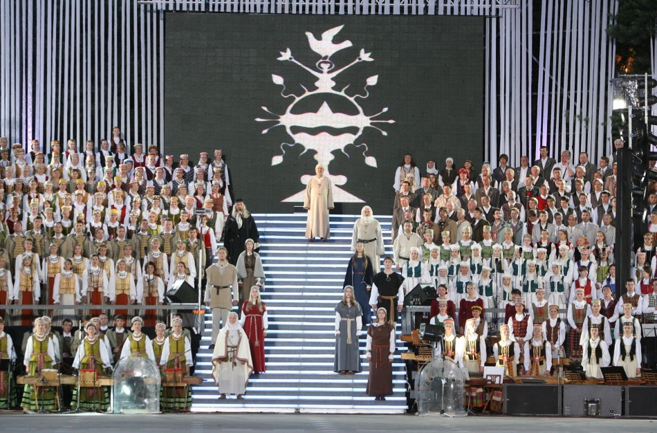 Dainų švenčių tradicijos tęstinumui – tarpinstitucinis veiksmų planas