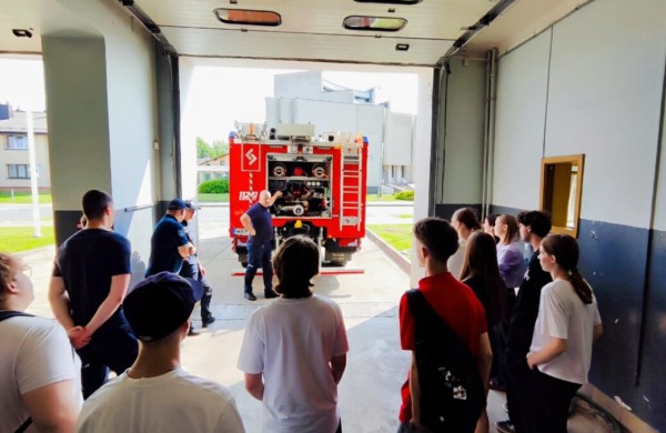 Startavo iniciatyva ,,Kryptis – profesijų pasaulis 2026“. Vaikai kviečiami išbandyti tėvų profesijas 