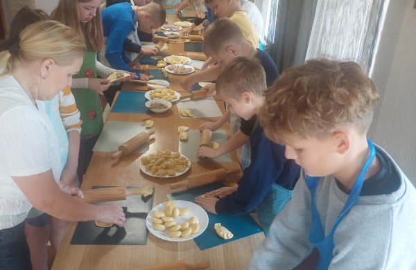 Startavo iniciatyva ,,Kryptis – profesijų pasaulis 2026“. Vaikai kviečiami išbandyti tėvų profesijas 