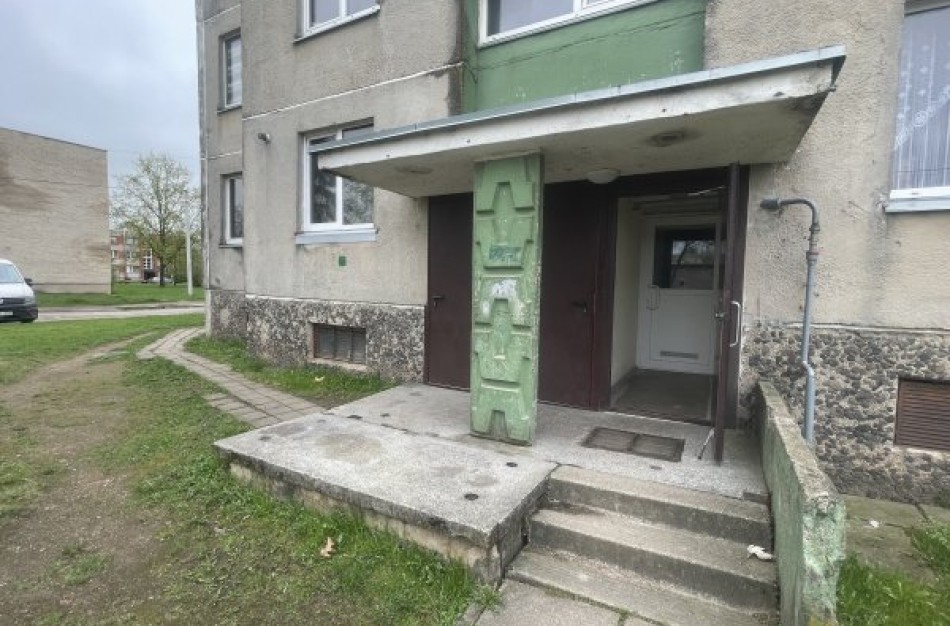 Skelbiamas dviejų kambarių buto pardavimo aukcionas Upninkų kaime