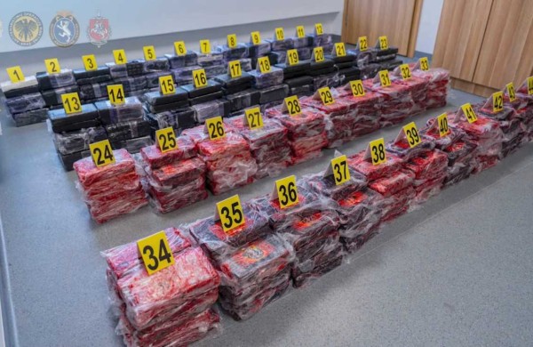 Pareigūnai perėmė daugiau nei 1000 kg kokaino