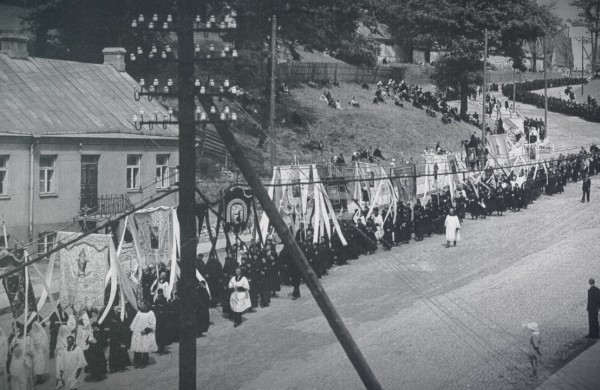 Kauno arkivyskupas metropolitas Kęstutis Kėvalas: „100 metų lietuvių tautai dedikuotai popiežiaus bulei ir 100-osios Velykos Kauno arkivyskupijos istorijoje“ 