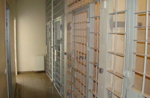 Neblaiviam vairavusiam vyrui skirta reali 6 mėnesių laisvės atėmimo bausmė