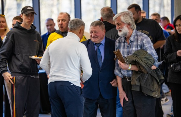 Apdovanoti futbolui nusipelnę žmonės: tarp jų ir jonavietis