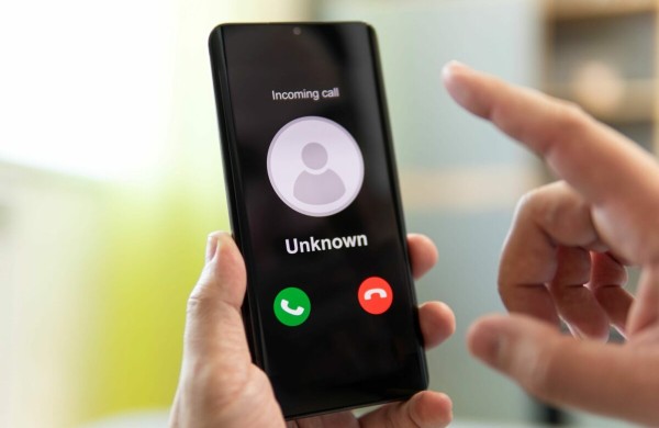 Bus teisiami organizuotos telefoninių sukčių grupuotės nariai: išviliota 237 tūkst. eurų