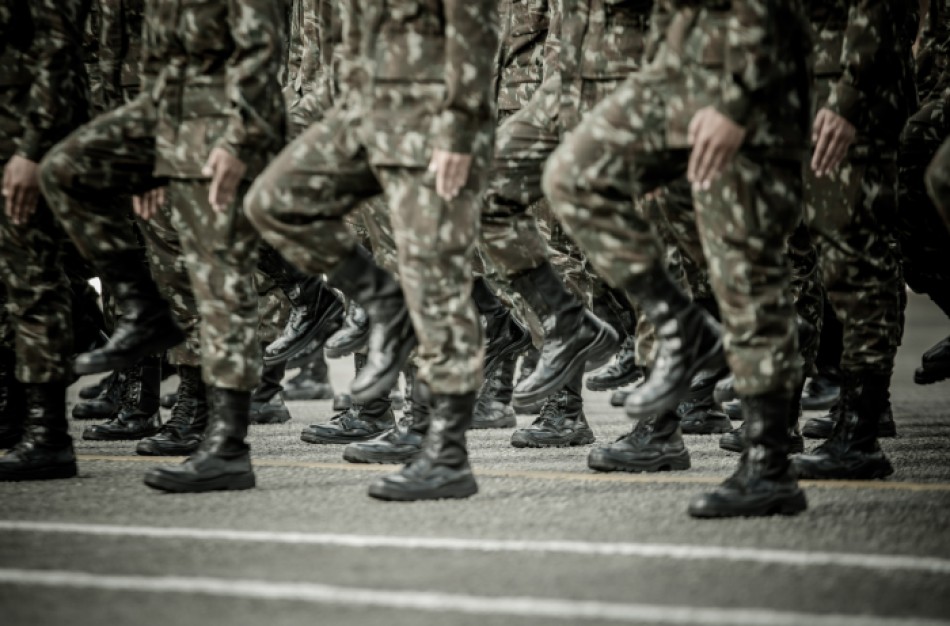 Už vengimą atlikti privalomąją karo tarnybą skirta 1 000 eurų bauda