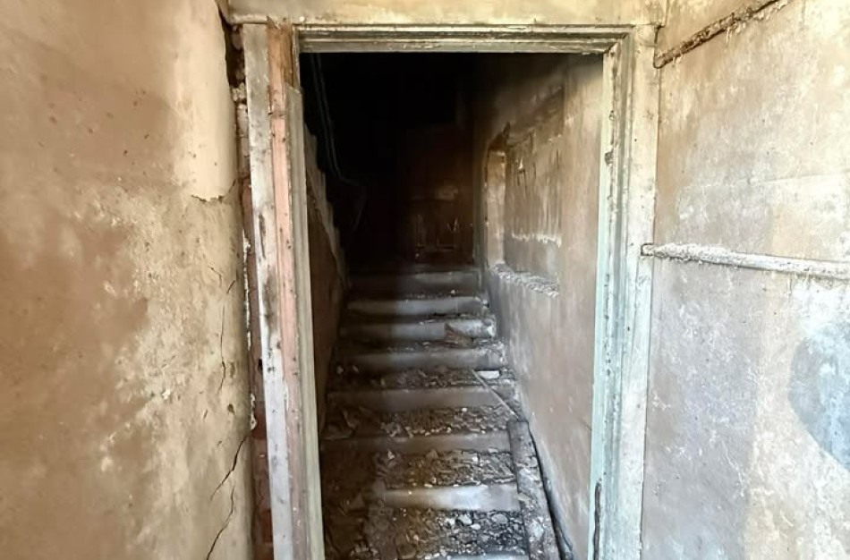 Apleista daugiabučio dalis Upninkuose kelia grėsmę: „Situacija kasdien blogėja“