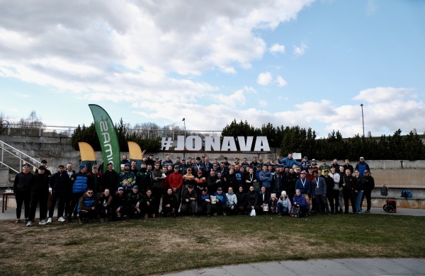 Rekordinis savaitgalis Jonavos diskgolfo parke – Lietuvos diskgolfo dvejetų čempionate varžėsi net 80 porų