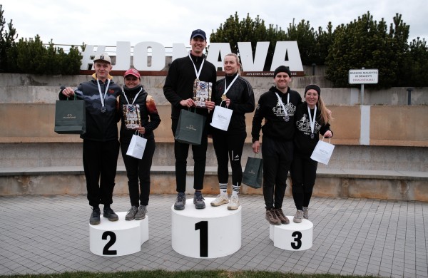 Rekordinis savaitgalis Jonavos diskgolfo parke – Lietuvos diskgolfo dvejetų čempionate varžėsi net 80 porų 