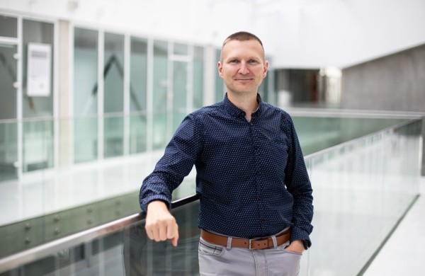 KTU mokslininkų tyrimas: identifikavo balso požymius, leidžiančius atpažinti depresiją