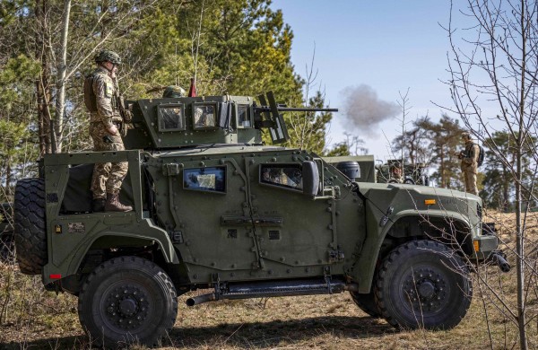 Gaižiūnų poligone vertintas karių pasirengimas ir sunkiosios ginkluotės galimybės