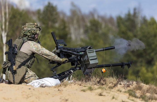 Gaižiūnų poligone vertintas karių pasirengimas ir sunkiosios ginkluotės galimybės