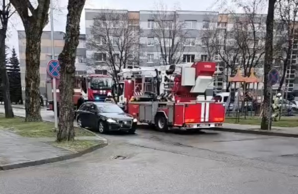 Jonavoje – nuo tariamo eismo įvykio iki įsivaizduojamo gaisro J. Ralio gatvėje 