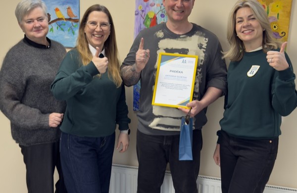 Alumnas „Žingsnio“ pradinėje mokykloje: nuo pirmųjų žingsnių mokykloje iki gyvenimo sėkmės recepto