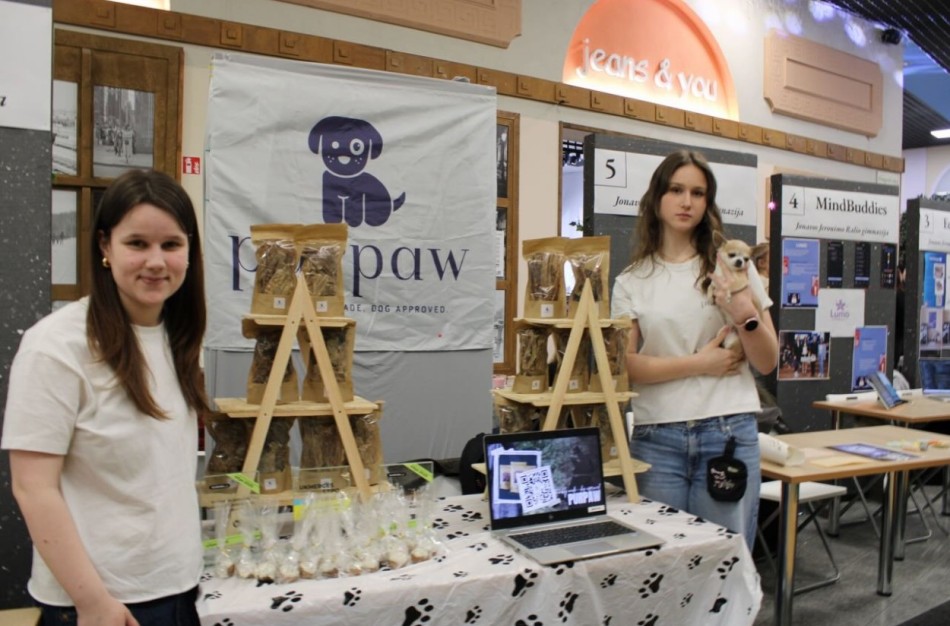 Jeronimo Ralio gimnazijos mokiniai – kūrybingi verslo ir inžinerijos lyderiai