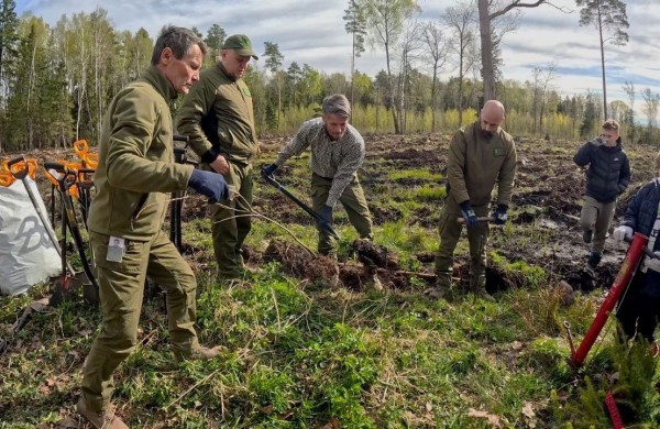 Nacionalinis miškasodis tapo gražia tradicija ir keturratininkų klubui