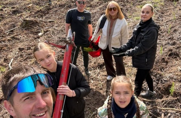 Nacionalinis miškasodis tapo gražia tradicija ir keturratininkų klubui